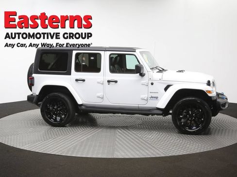 Used 2023 Jeep Wrangler Unlimited Sahara w/ Dual Top Group AWD/4WD image 48