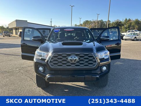 Used 2021 Toyota Tacoma TRD Sport image 30