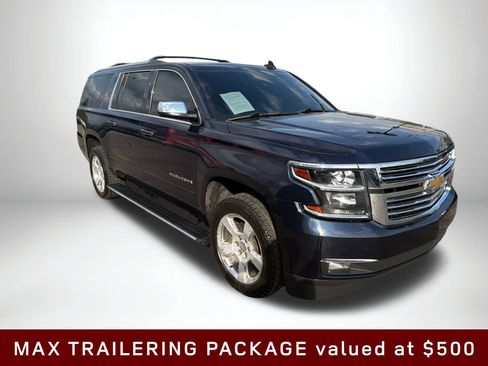 Used 2020 Chevrolet Suburban Premier AWD/4WD image 9