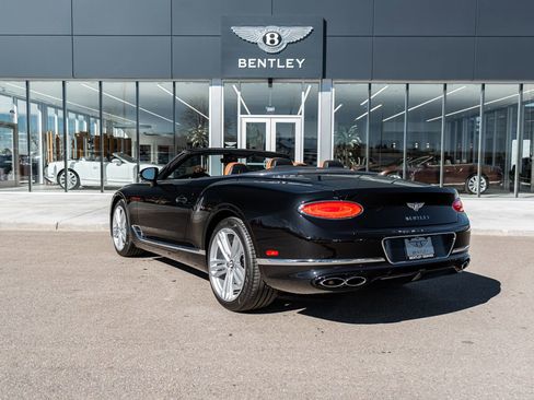 Certified 2023 Bentley Continental GT Mulliner image 8