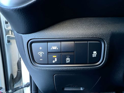 Used 2022 Kia Soul LX w/ Technology Package FWD image 18