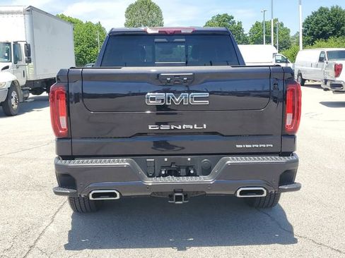 Used 2025 GMC Sierra 1500 Denali Ultimate AWD/4WD image 5
