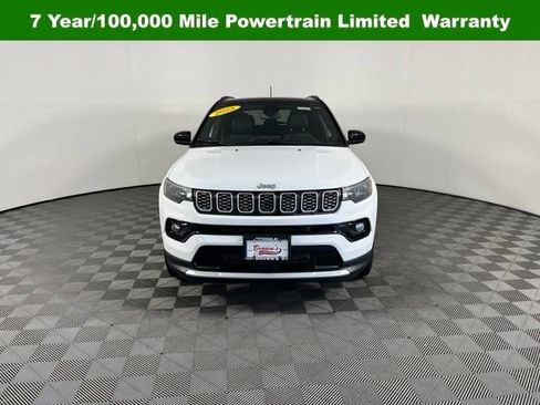 Used 2025 Jeep Compass Limited w/ Sun & Sound Group AWD/4WD image 2