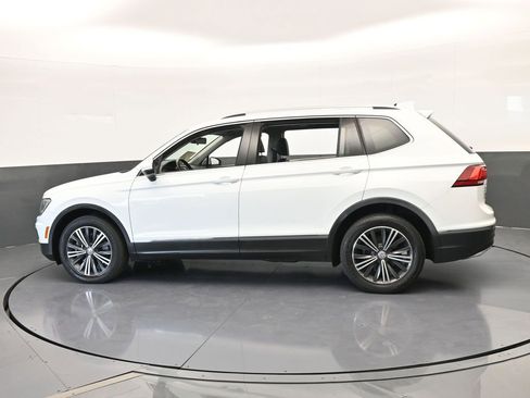 Used 2019 Volkswagen Tiguan SEL image 3
