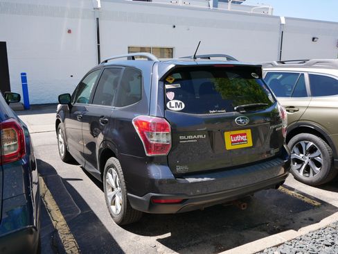 Used 2014 Subaru Forester 2.5i Limited w/ Popular Package #2 AWD/4WD image 4
