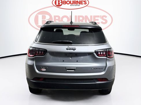 Used 2023 Jeep Compass Limited AWD/4WD image 8