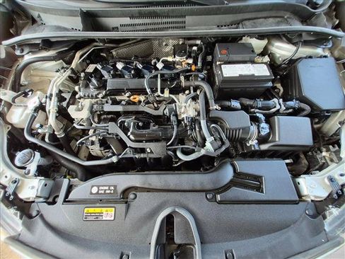 Certified 2024 Toyota Corolla LE FWD image 21