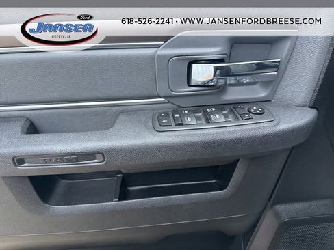 Used 2024 RAM 1500 Classic SLT image 8