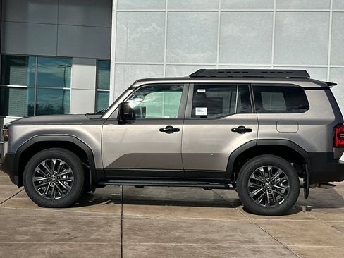 New 2026 Toyota Land Cruiser image 7