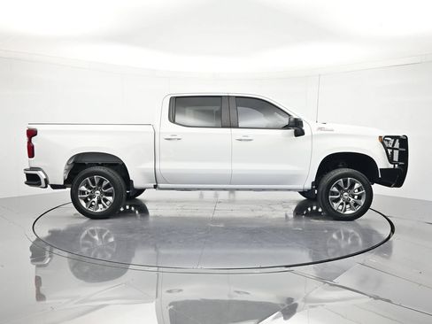 Used 2022 Chevrolet Silverado 1500 RST w/ Z71 Off-Road Package AWD/4WD image 4