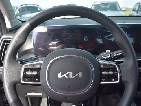 New 2025 Kia Sorento LX FWD image 27
