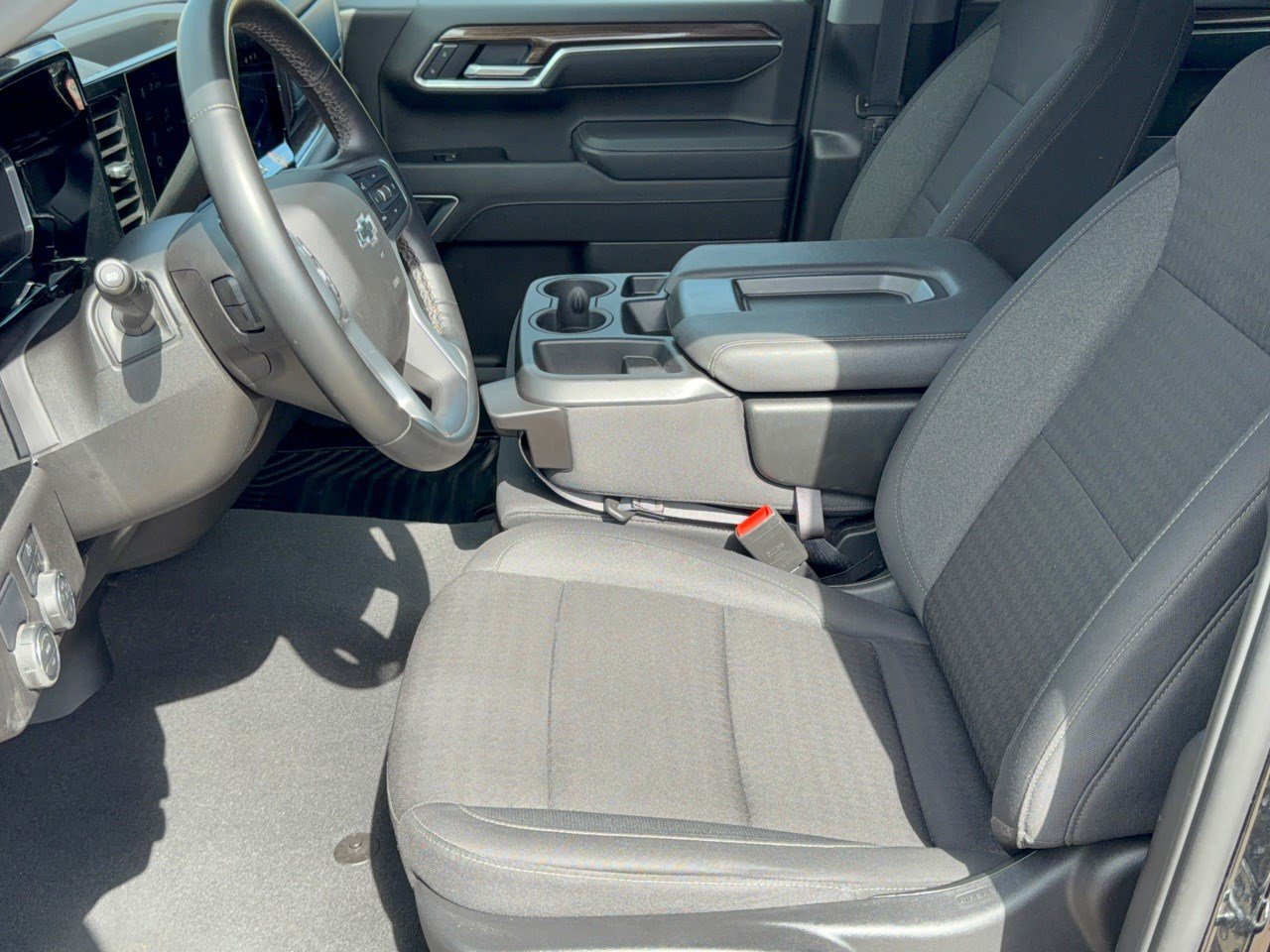 Used 2026 Chevrolet Silverado 1500 RST RWD image 5