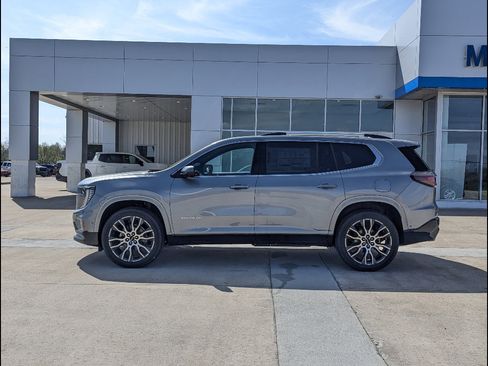 New 2026 GMC Acadia Denali Ultimate w/ LPO, Floor Liner Package AWD/4WD image 9