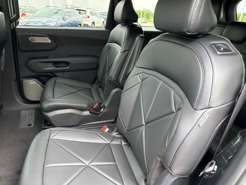New 2027 Kia Telluride LX FWD image 19