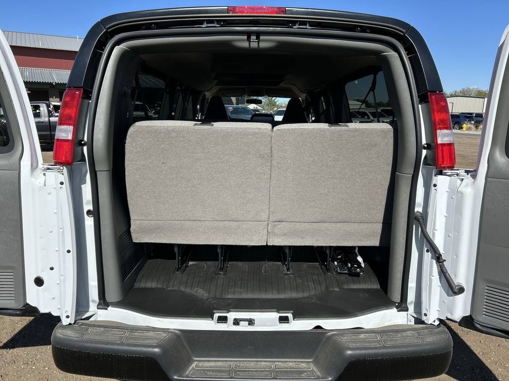 New 2025 GMC Savana 3500 LS RWD image 24