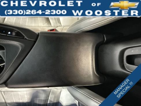 Used 2022 Chevrolet Corvette Stingray Premium Conv w/ Z51 Performance Package image 26