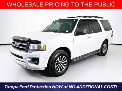 Used 2017 Ford Expedition XLT image 1