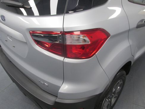 Certified 2020 Ford EcoSport S image 11