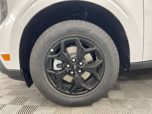 New 2025 Ford Maverick XLT w/ XLT Luxury Package image 11