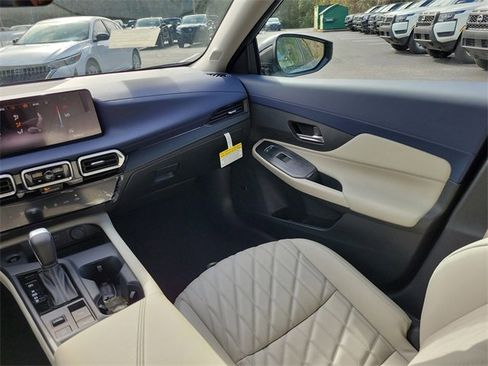 New 2026 Nissan Sentra SL image 14