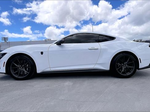 Used 2026 Ford Mustang Dark Horse RWD image 3