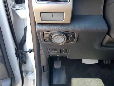 Used 2022 Ford F250 Lariat w/ Lariat Ultimate Package image 30