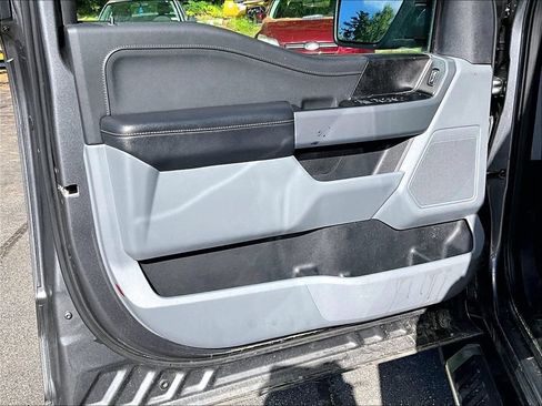 Used 2023 Ford F150 XLT w/ Equipment Group 302A High AWD/4WD image 9