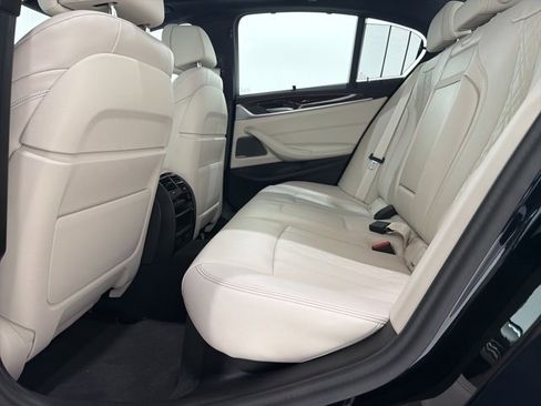 Certified 2023 BMW M550i xDrive M550i xDrive w/ Executive Package image 17