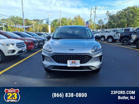 Certified 2022 Ford Escape SE w/ Convenience Package image 2