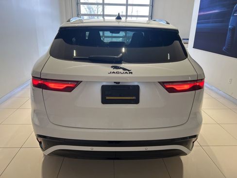 Used 2024 Jaguar F-PACE R-Dynamic S image 17