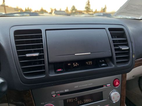 Used 2008 Subaru Outback 2.5i image 16