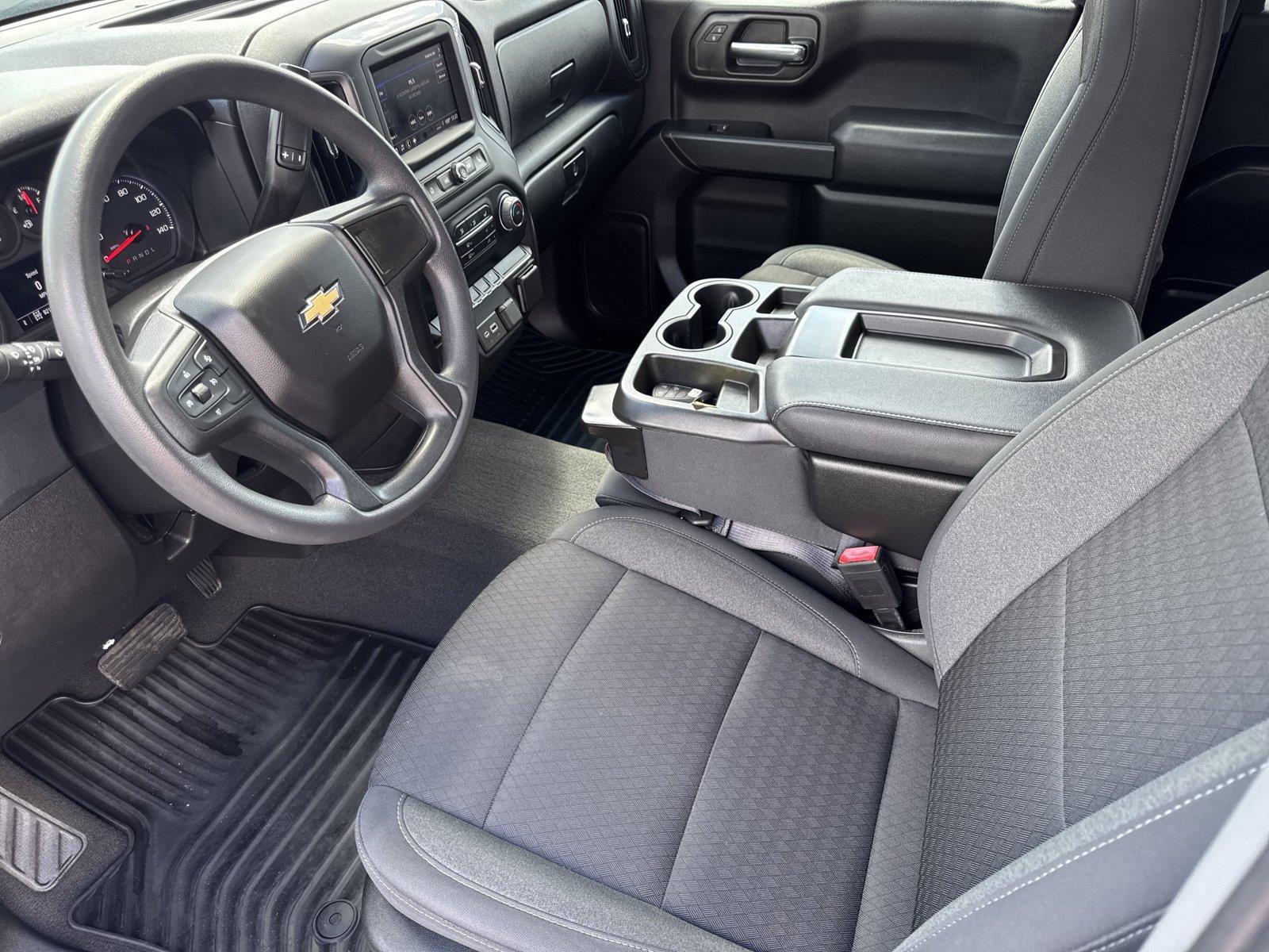 Used 2022 Chevrolet Silverado 1500 Custom w/ LPO, Dark Essentials Package AWD/4WD image 10