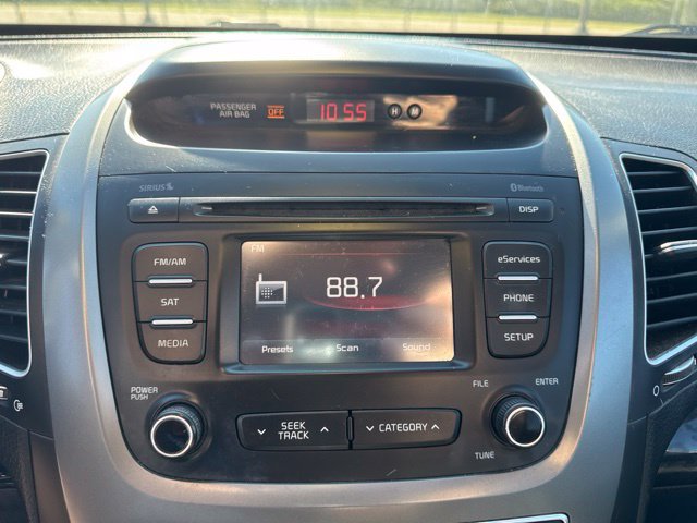 Used 2014 Kia Sorento LX FWD image 16