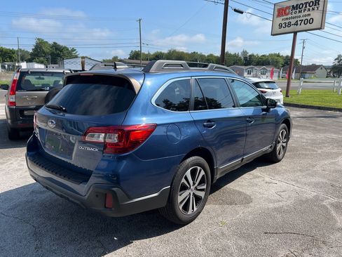 Used 2019 Subaru Outback 2.5i Limited AWD/4WD image 4