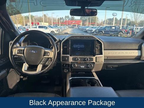 Certified 2022 Ford F250 Lariat w/ Black Appearance Package image 26