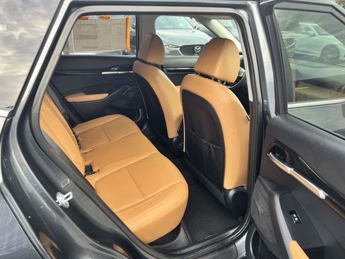 Used 2024 Kia Seltos SX image 20