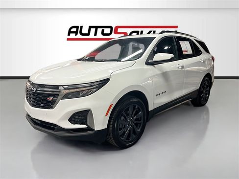 Used 2024 Chevrolet Equinox RS image 3