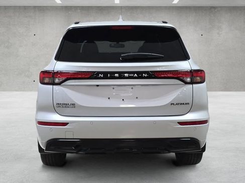 New 2026 Nissan Rogue Platinum AWD/4WD image 15