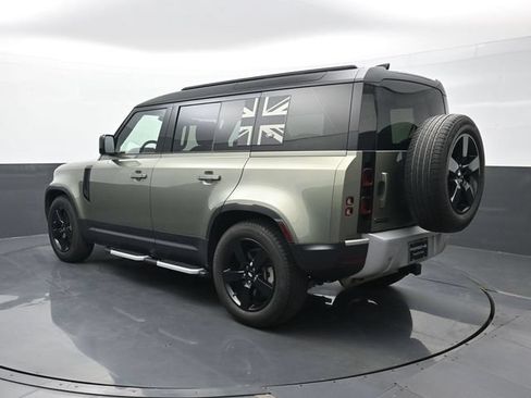 Used 2020 Land Rover Defender 110 HSE AWD/4WD image 3