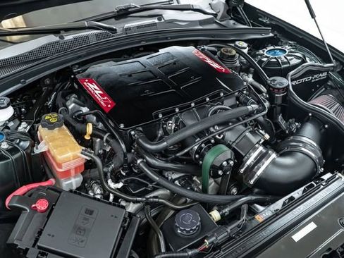 Used 2020 Chevrolet Camaro ZL1 image 32