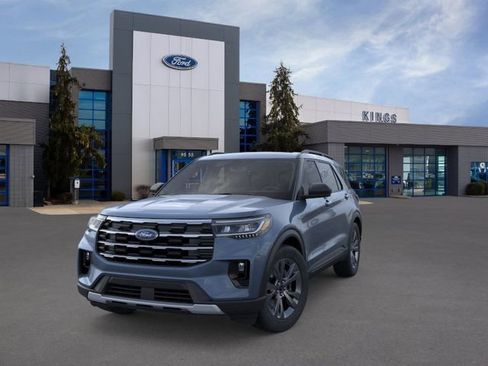 New 2026 Ford Explorer Active AWD/4WD image 2