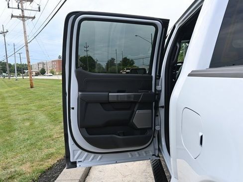 Used 2022 Ford F150 XLT w/ Equipment Group 302A High image 23