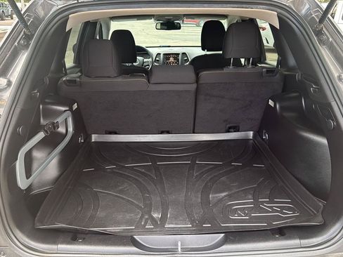 Used 2015 Jeep Cherokee Latitude w/ Trailer Tow Group FWD image 27