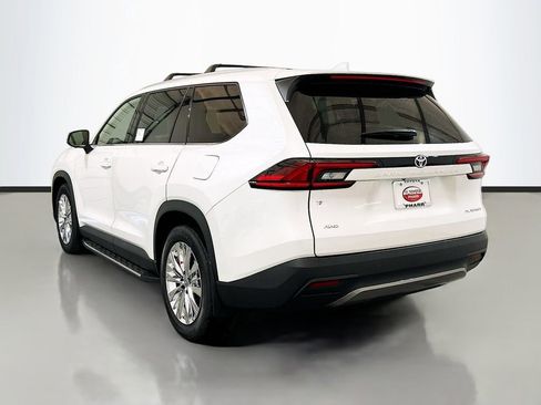 New 2026 Toyota Grand Highlander AWD image 6