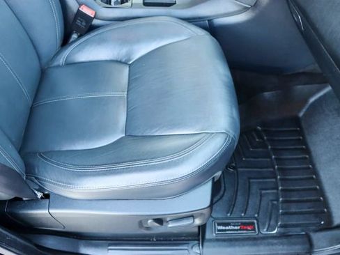 Used 2015 Land Rover LR4 HSE LUX image 26