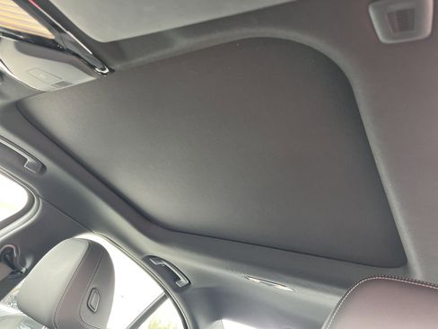 Used 2023 BMW 330i 330i w/ Premium Package image 18