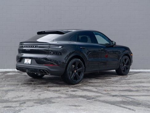 New 2026 Porsche Cayenne image 7