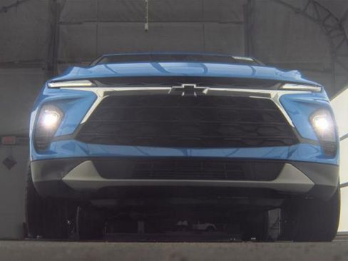 Used 2024 Chevrolet Blazer LT w/ Convenience Package image 3