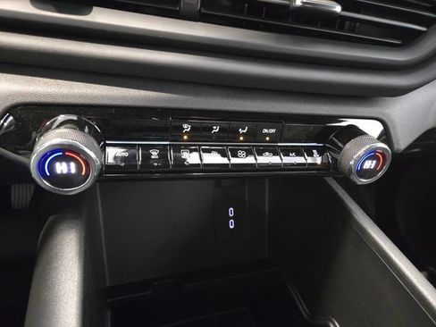 New 2024 Chevrolet Silverado EV W/T AWD/4WD image 17