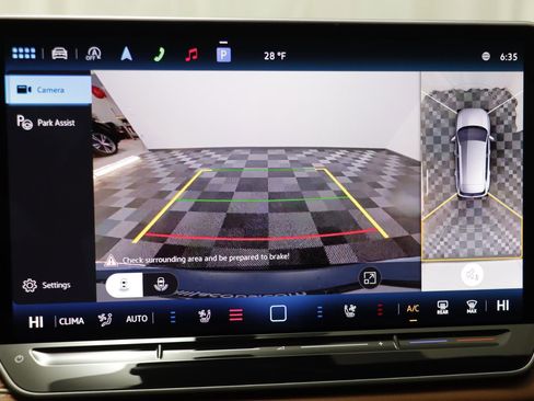 New 2026 Volkswagen Tiguan SEL R-Line image 10